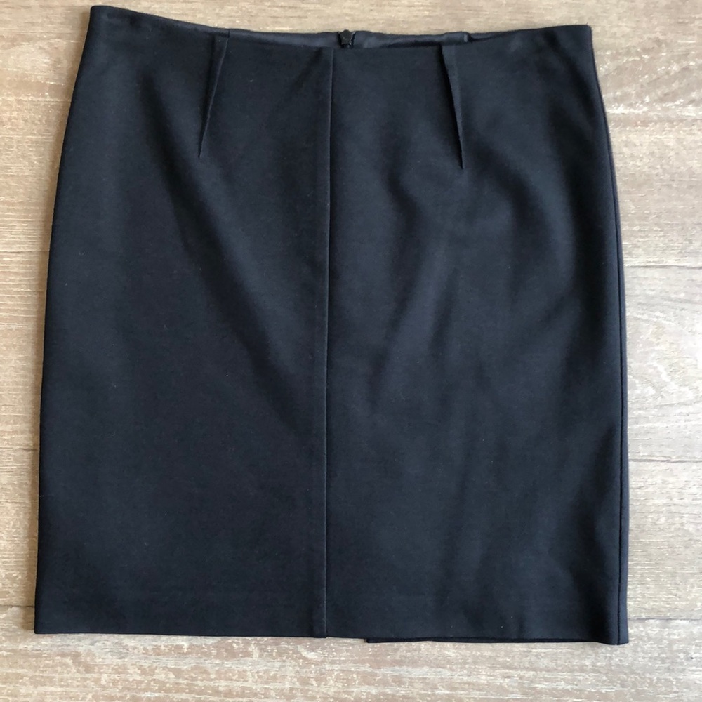 NWOT Trina Turk Black Mini Skirt